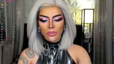 Snapshot of cherryharper chatting on 12/07/24, 04:31 THE ALPHA GODDESSOFSEXUALDESIRE online show from 12/07/24, 04:31