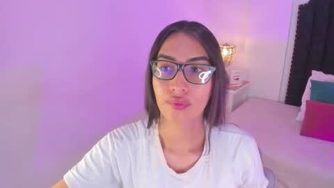 Snapshot of cherrylady2 chatting on 10/12/25, 12:04 Cherry online show from 10/12/25, 12:04