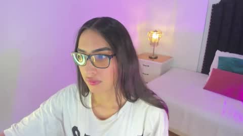 Snapshot of cherrylady2 chatting on 10/13/25, 12:27 Cherry online show from 10/13/25, 12:27