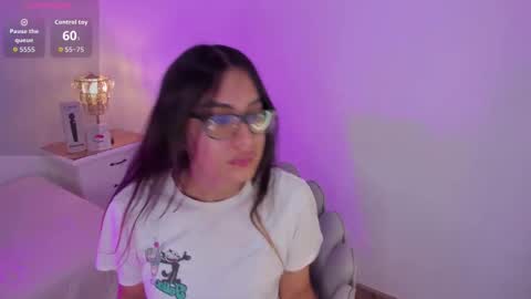 Snapshot of cherrylady2 chatting on 11/05/25, 12:05 Cherry online show from 11/05/25, 12:05