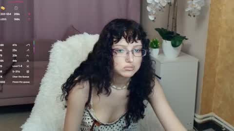 Isabel online show from 05/31/26, 07:26