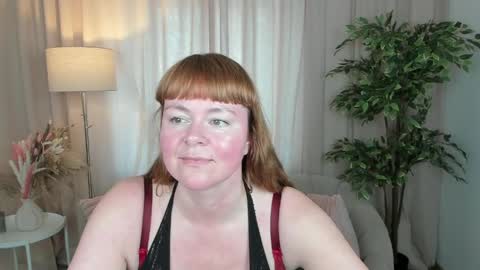 Miy online show from 04/17/26, 02:31