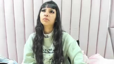 cherrysweetl_ online show from 06/23/26, 12:58