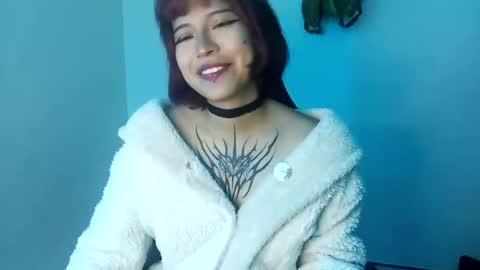 Snapshot of cherrywitchy chatting on 01/26/25, 02:14 Cherry online show from 01/26/25, 02:14