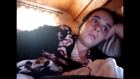 Snapshot of cherymoon89 chatting on 10/20/25, 11:43 CherryMoon online show from 10/20/25, 11:43