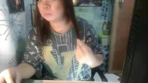 chescahotxxxl online show from 01/06/25, 11:29