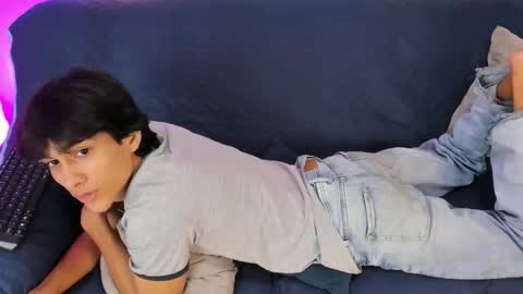 Cheys online show from 03/18/26, 06:44