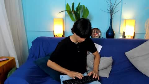 Cheys online show from 03/22/26, 07:28