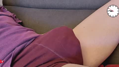 Grey online show from 09/26/25, 06:45