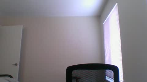 Snapshot of chicago69421 chatting on 02/19/25, 03:38 Kyle online show from 02/19/25, 03:38