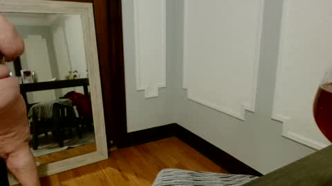 Tee online show from 02/08/25, 02:36