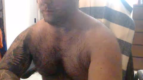 Chicagoguy86 aka Benny Cooper online show from 05/26/26, 03:46