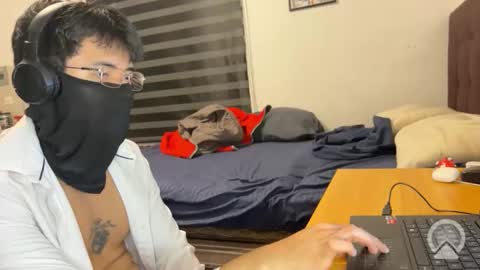 Snapshot of chicodelauni chatting on 02/20/26, 06:26 chicodelauni online show from 02/20/26, 06:26