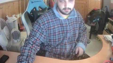 Snapshot of chicomallorca96 chatting on 12/29/24, 03:46 chicomallorca96 online show from 12/29/24, 03:46