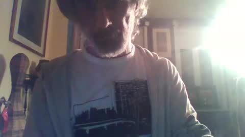 chicomaxi - Im here for fun. Not paid sex so dont bother online show from 10/02/25, 09:11