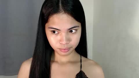 Snapshot of chictemptation_ chatting on 02/10/26, 04:00 CRISTINE3. online show from 02/10/26, 04:00