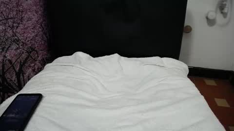 Snapshot of chiky_nastyy chatting on 10/01/25, 03:07 Chikys online show from 10/01/25, 03:07