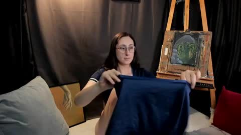 Nina   online show from 05/23/26, 05:39