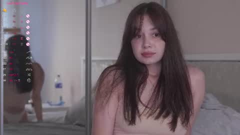 Nicole online show from 07/12/26, 05:53
