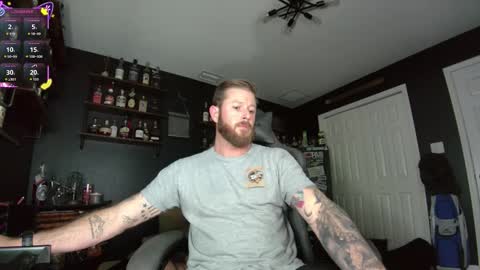 Snapshot of chillinthemosttt chatting on 01/14/26, 03:01 Chillinthemosttt online show from 01/14/26, 03:01