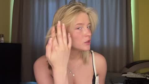Chanelle online show from 05/31/26, 03:08