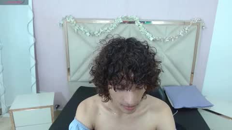 chipi_tay online show from 11/28/25, 07:05