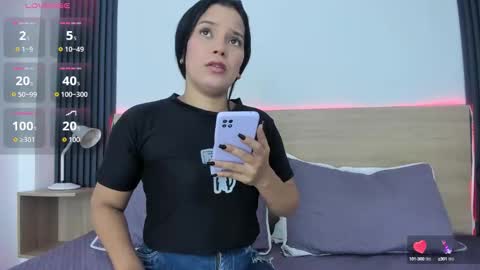 Chiqui online show from 09/28/25, 12:32