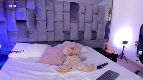 Chloe online show from 02/20/25, 12:57