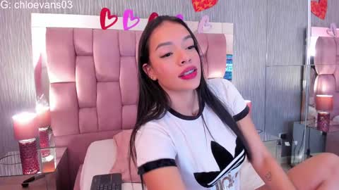 Chloe online show from 10/03/25, 11:40