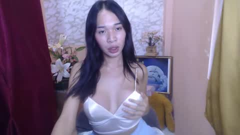 chloe_bilat online show from 02/15/26, 05:15