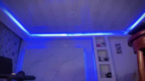 chloe_cooperr online show from 02/20/26, 05:04