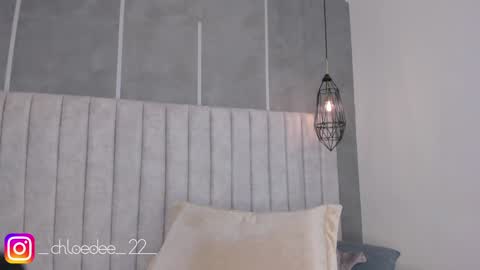 Snapshot of chloe_dee_ chatting on 02/01/25, 05:58 Chloe online show from 02/01/25, 05:58