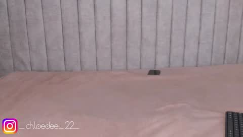 Snapshot of chloe_dee_ chatting on 02/07/25, 02:26 Chloe online show from 02/07/25, 02:26