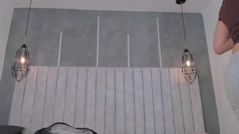 Snapshot of chloe_dee_ chatting on 02/15/25, 11:17 Chloe online show from 02/15/25, 11:17