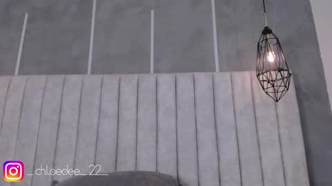 Snapshot of chloe_dee_ chatting on 02/15/25, 02:22 Chloe online show from 02/15/25, 02:22