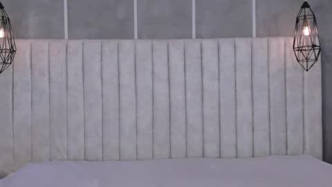 Snapshot of chloe_dee_ chatting on 02/24/25, 11:54 Chloe online show from 02/24/25, 11:54