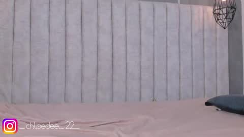 Snapshot of chloe_dee_ chatting on 03/01/25, 05:49 Chloe online show from 03/01/25, 05:49