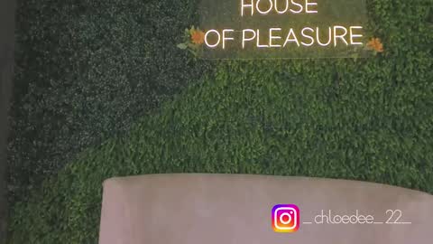 Snapshot of chloe_dee_ chatting on 09/25/25, 12:09 Chloe online show from 09/25/25, 12:09