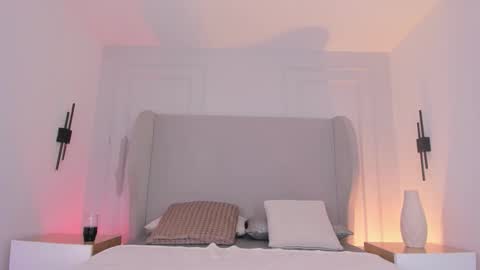 Snapshot of chloe_dee_ chatting on 11/21/25, 10:25 Chloe online show from 11/21/25, 10:25