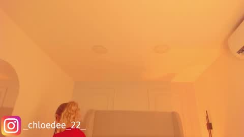 Chloe online show from 01/15/26, 08:19