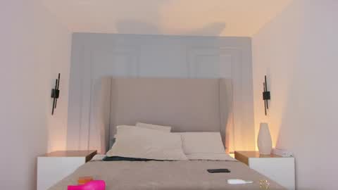 Chloe online show from 04/21/26, 11:38