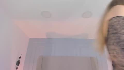 Chloe online show from 05/22/26, 03:39