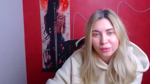 Chloe online show from 11/21/25, 12:48