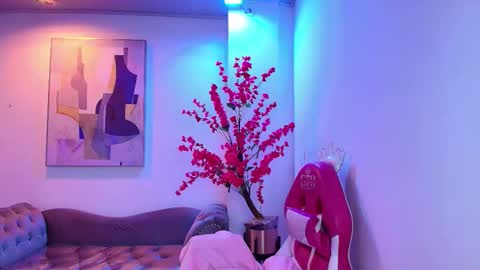 Chloe online show from 03/09/26, 11:14