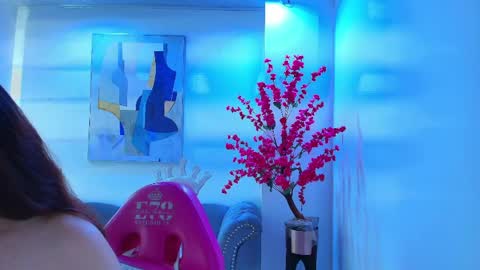 Chloe online show from 04/02/26, 11:19