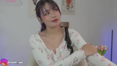 Chloe  online show from 05/22/26, 04:30
