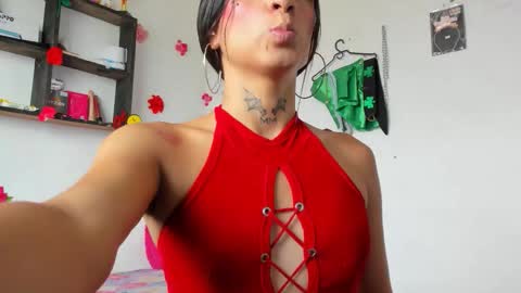 Snapshot of chloe_evanx_ chatting on 10/30/25, 07:47 Chloe Evanx online show from 10/30/25, 07:47