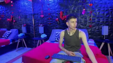 CHLOE AND JAKKE.  online show from 02/17/25, 12:59