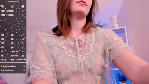 Snapshot of chloe_jeense chatting on 02/06/25, 12:05 Chloe online show from 02/06/25, 12:05