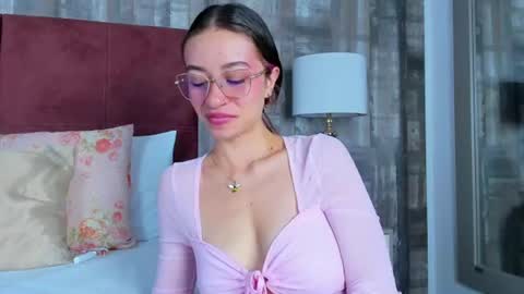 chloe_key online show from 07/30/26, 06:51
